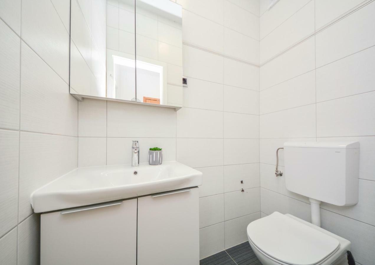 Apartments Lupe 斯普利特 外观 照片