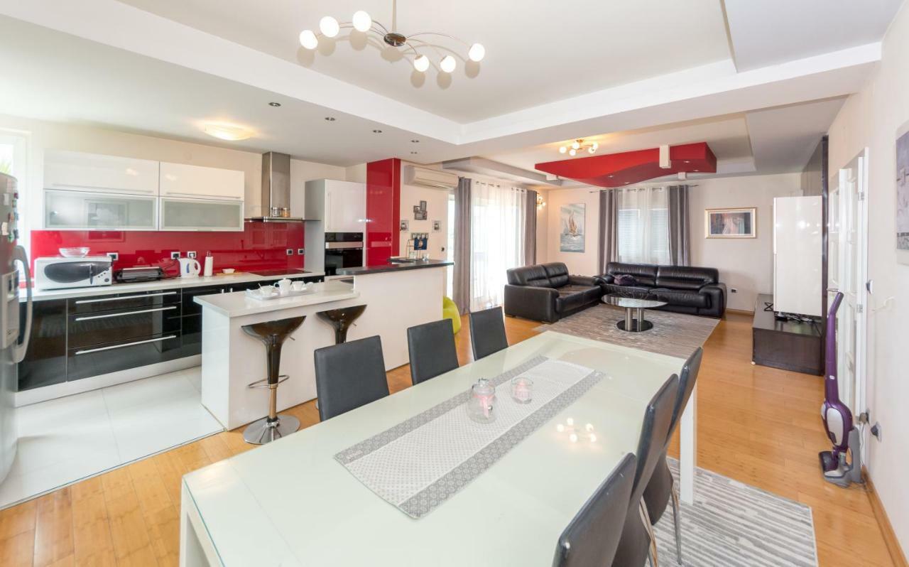 Apartments Lupe 斯普利特 外观 照片